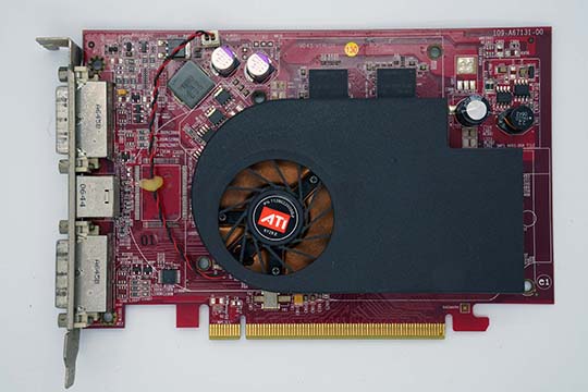 ATI Radeon X1600 XT 256MB 显示卡（ATI Radeon X1600XT 芯片）